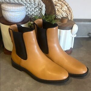 Aerosoles Women's Tropea Chelsea Boots Tan Leather 6M